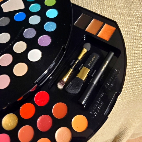 NEW! Sephora Wild Wishes Makeup Palette - Picture 3 of 5